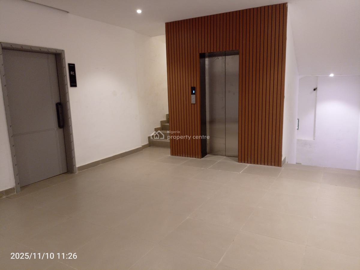 2 Bedroom Luxurious Maisonette, Freedom Way, Lekki Phase 1, Lekki, Lagos, Block of Flats for Sale