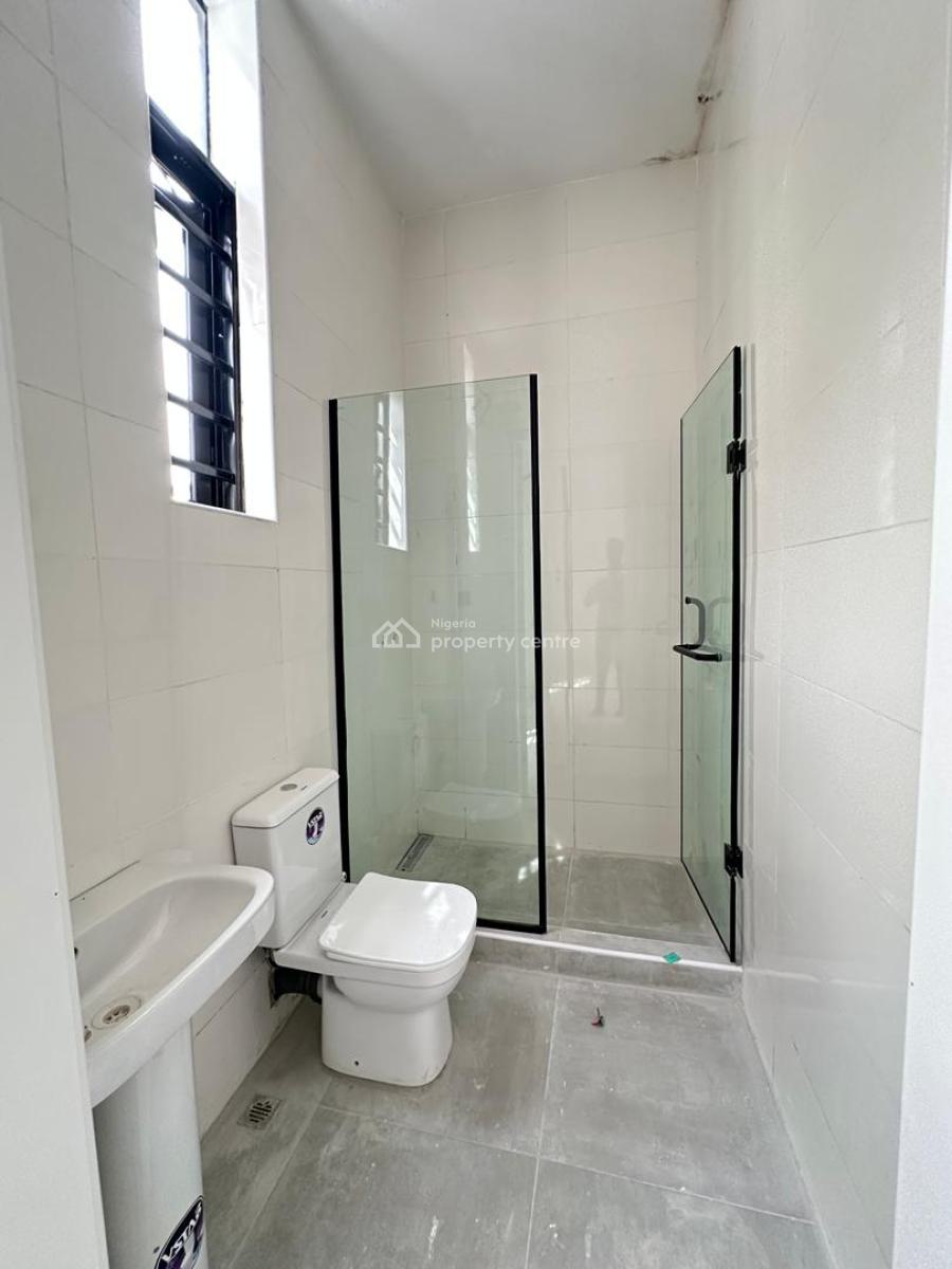 Exquisite Spacious 4 Bedroom Semi-detached Duplex with Bq, Lekki Phase 2, Lekki, Lagos, Semi-detached Duplex for Sale