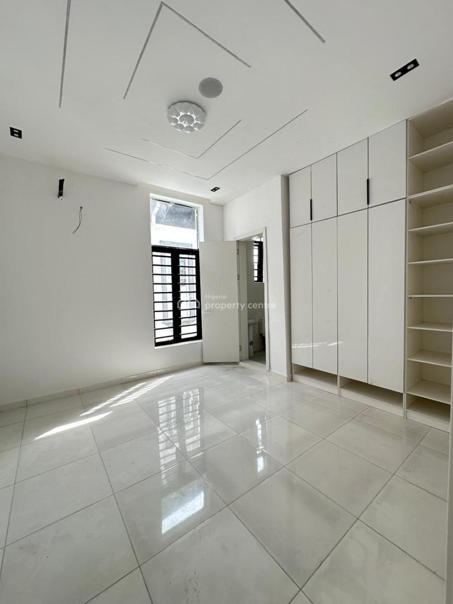 Exquisite Spacious 4 Bedroom Semi-detached Duplex with Bq, Lekki Phase 2, Lekki, Lagos, Semi-detached Duplex for Sale