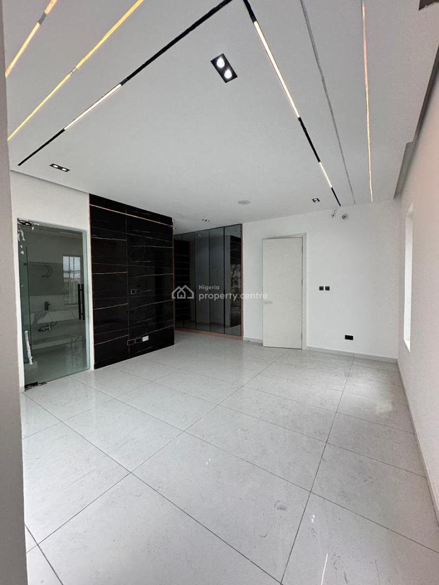 Outstanding Spacious 4 Bedroom Semi-detached Duplex with Bq, Lekki Phase 2, Lekki, Lagos, Semi-detached Duplex for Sale