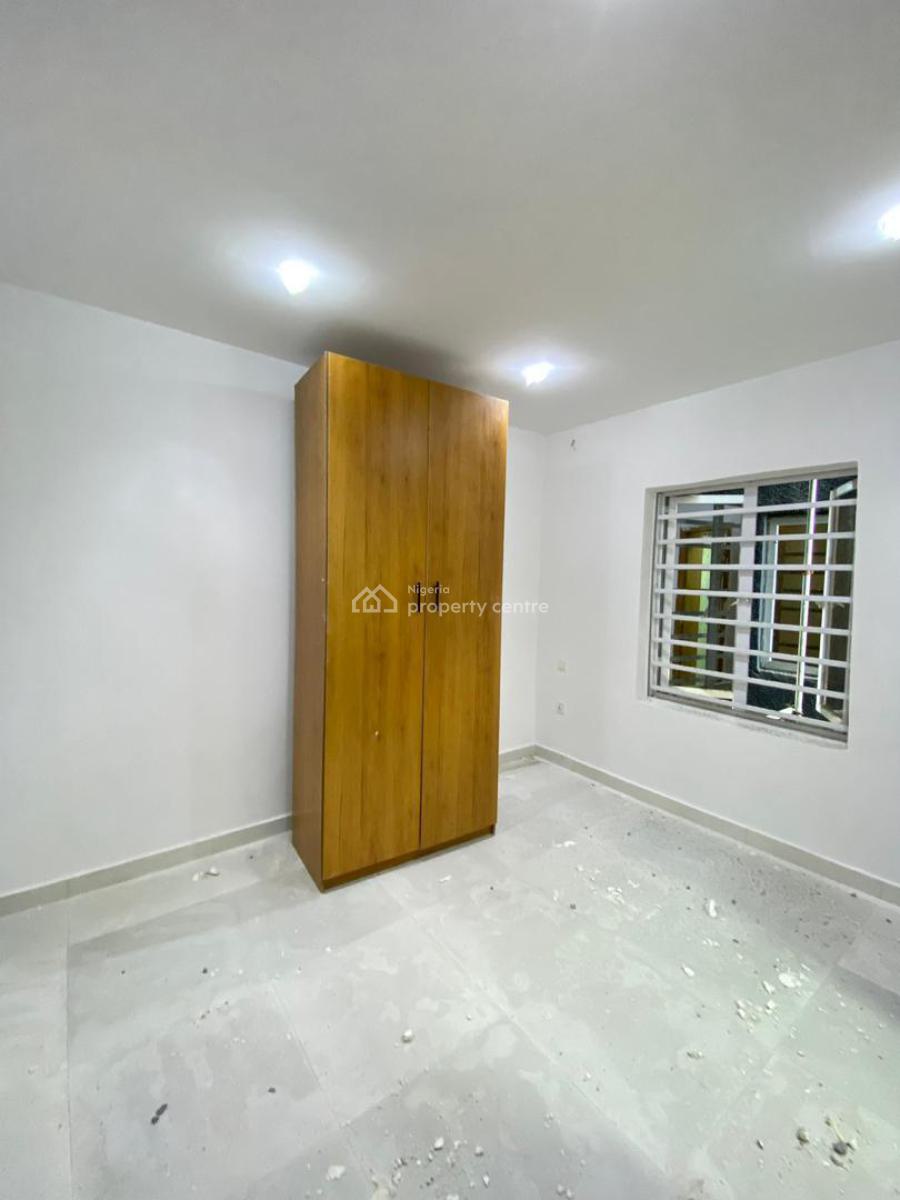 Newly Built 2 Bedroom, Lekki Phase 1, Lekki, Lagos, Flat / Apartment for Sale