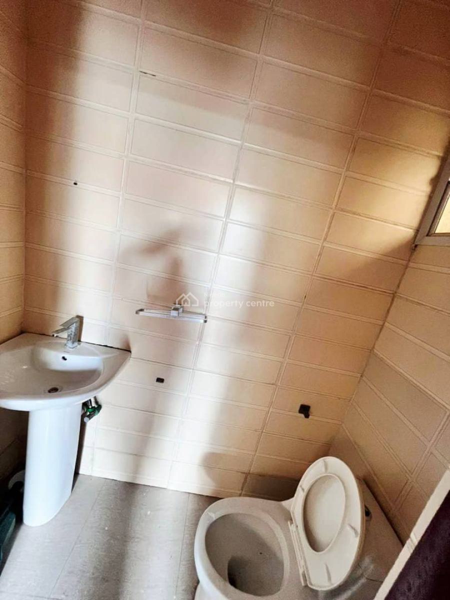 Newly Refurbished 4- Bedroom Semi-detached House, Chevron, Lekki, Lagos, Semi-detached Duplex for Sale