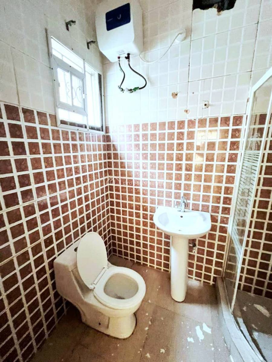 Newly Refurbished 4- Bedroom Semi-detached House, Chevron, Lekki, Lagos, Semi-detached Duplex for Sale