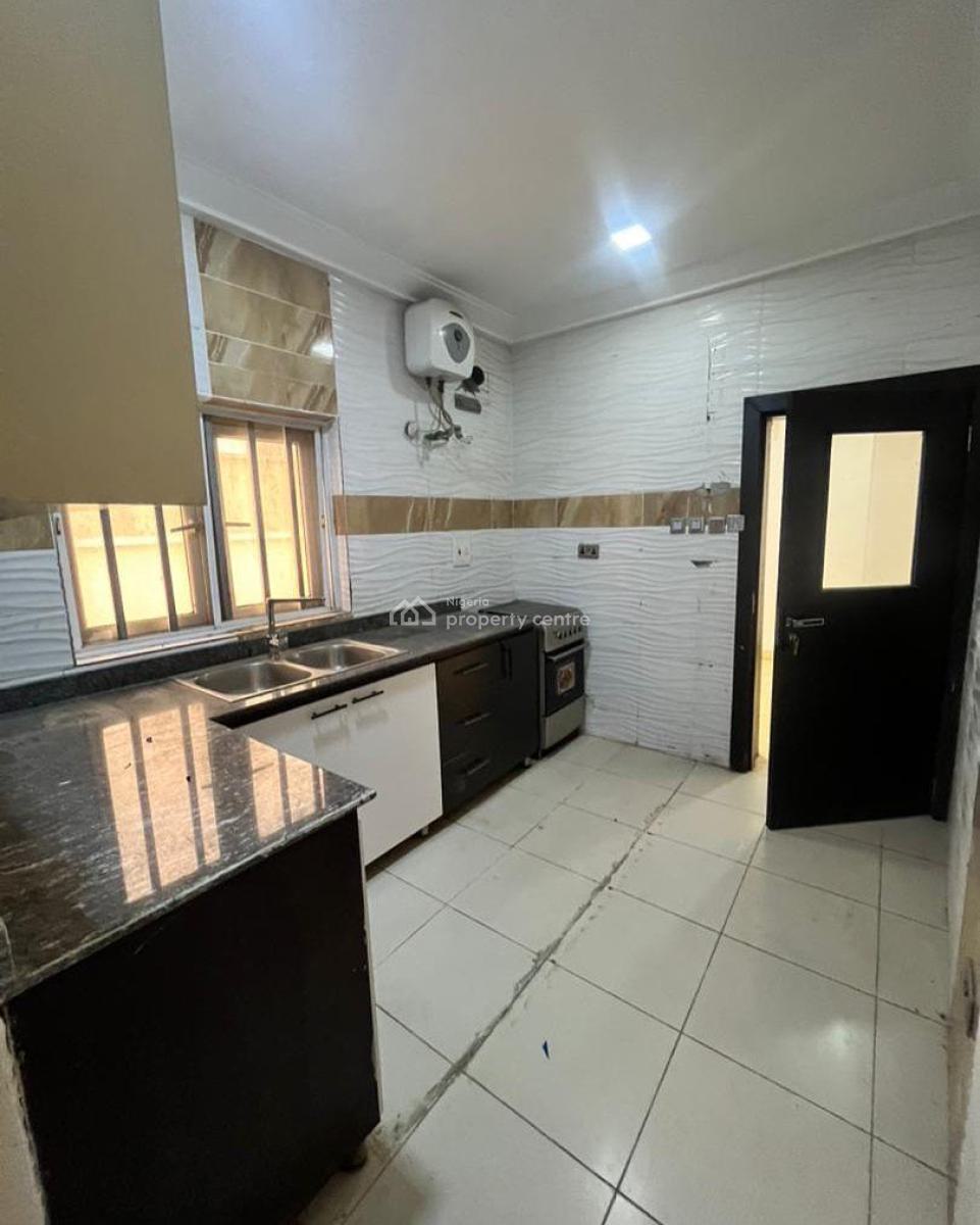 Spacious and Elegant 6 Bedroom Duplex, Lekki Phase 1, Lekki, Lagos, Semi-detached Duplex for Sale