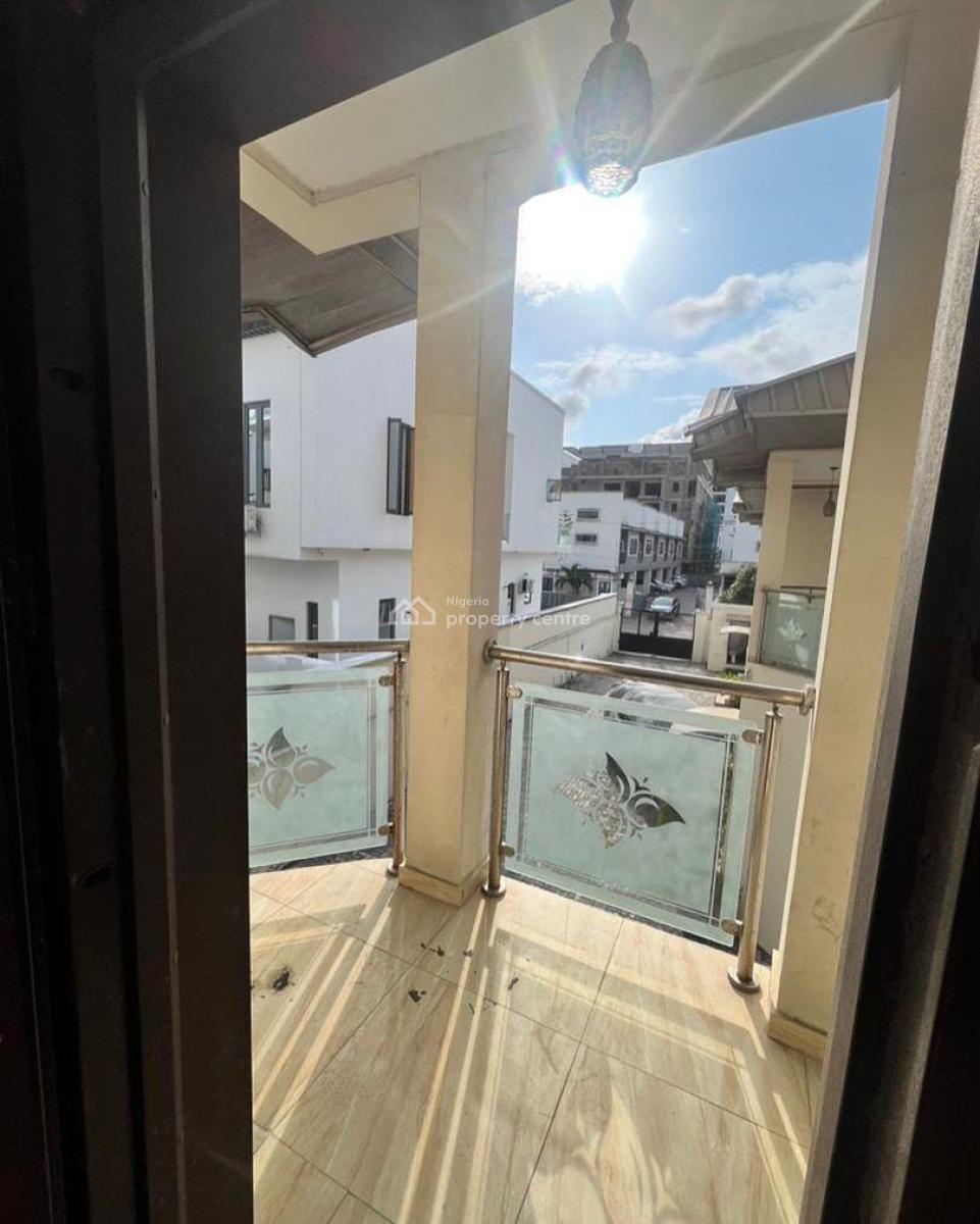 Spacious and Elegant 6 Bedroom Duplex, Lekki Phase 1, Lekki, Lagos, Semi-detached Duplex for Sale
