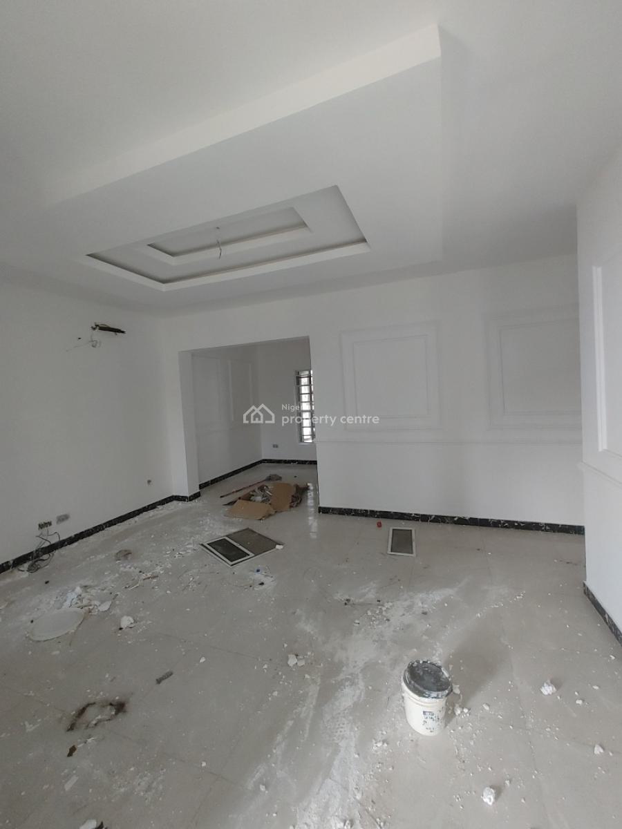 Clean Renovated Luxury 3 Bedroom Apartment, Behind Blenco, Olokonla, Ajah, Lagos, Flat / Apartment for Rent