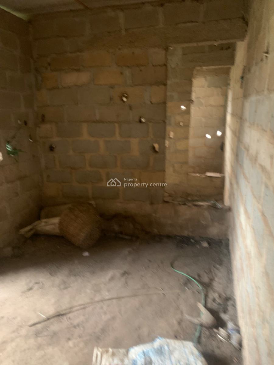 Uncompleted 4 Unit of Mini Flat on Full Plot, Ogedengbe, Gberigbe, Ikorodu, Lagos, Block of Flats for Sale