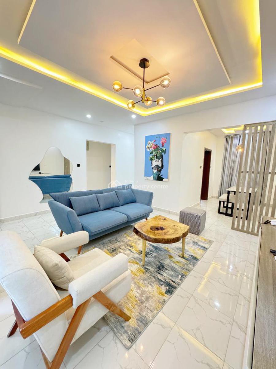 Eunice Cozy 2 Bedroom Apartment, Airport Road, Lugbe District, Abuja, Flat / Apartment Short Let