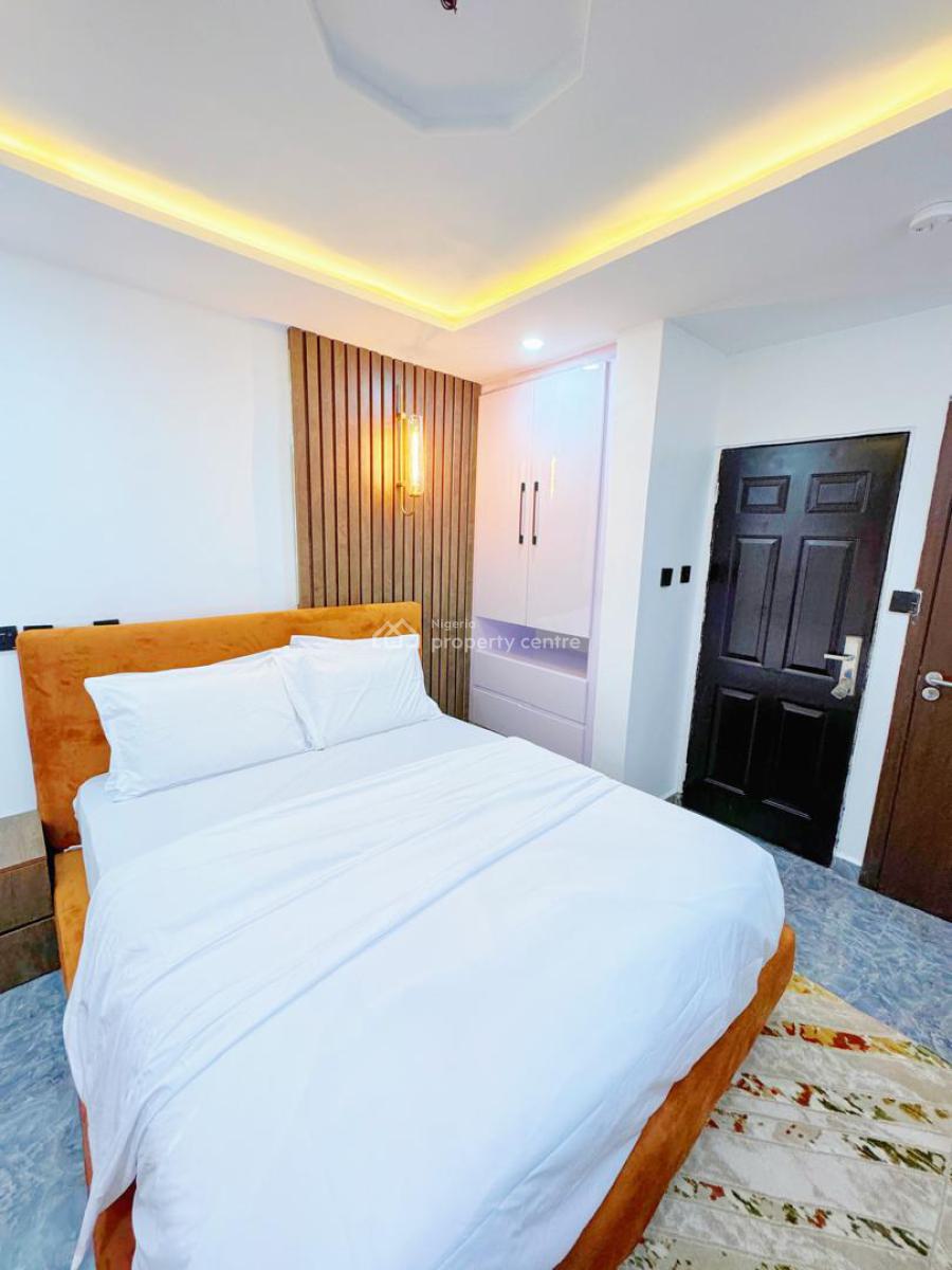 Eunice Cozy 2 Bedroom Apartment, Airport Road, Lugbe District, Abuja, Flat / Apartment Short Let