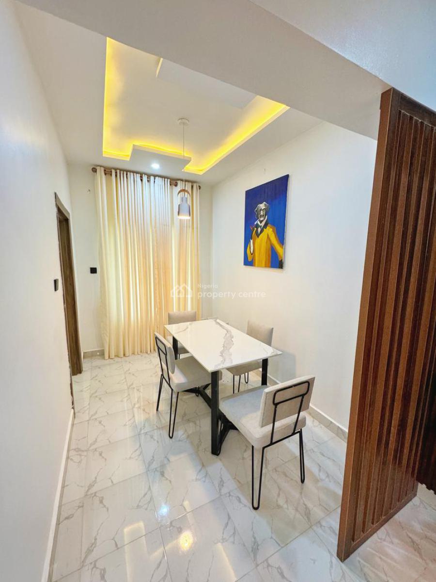 Eunice Cozy 2 Bedroom Apartment, Airport Road, Lugbe District, Abuja, Flat / Apartment Short Let