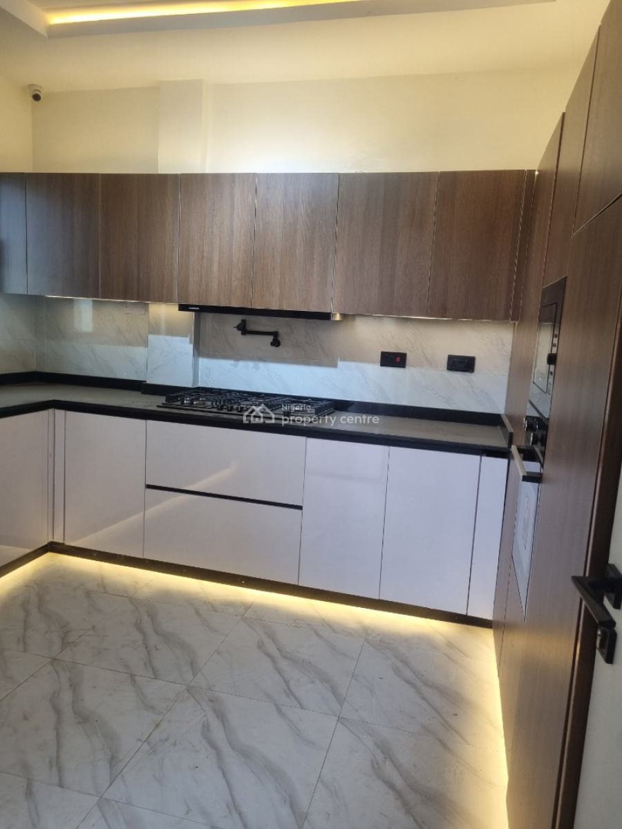 Exquisite  Smart 3bedroom Flat with a Bq, Jahi, Abuja, Flat / Apartment for Sale