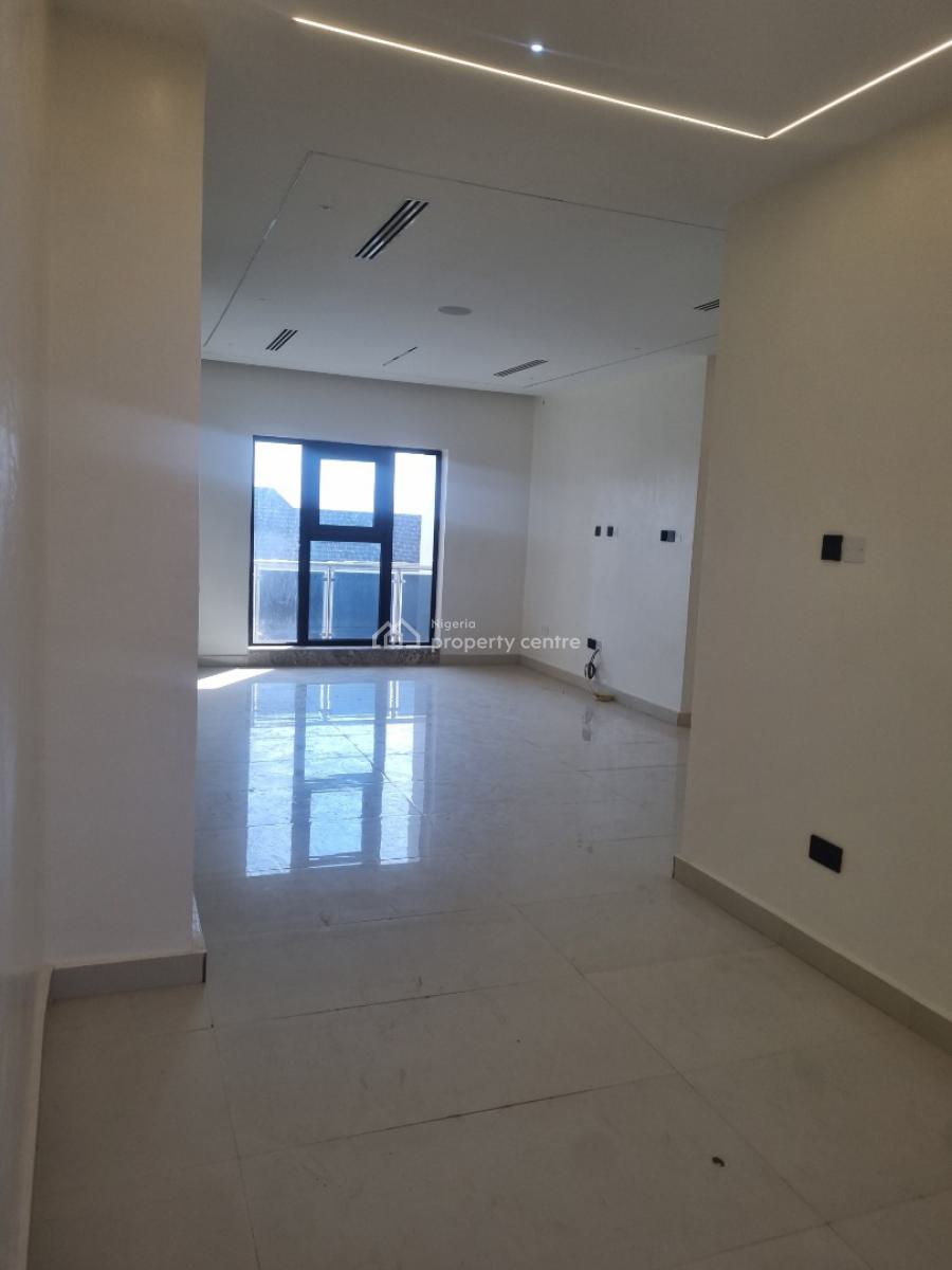 Exquisite  Smart 3bedroom Flat with a Bq, Jahi, Abuja, Flat / Apartment for Sale