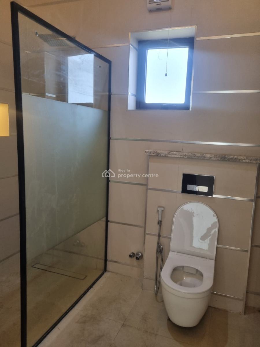 Exquisite  Smart 3bedroom Flat with a Bq, Jahi, Abuja, Flat / Apartment for Sale