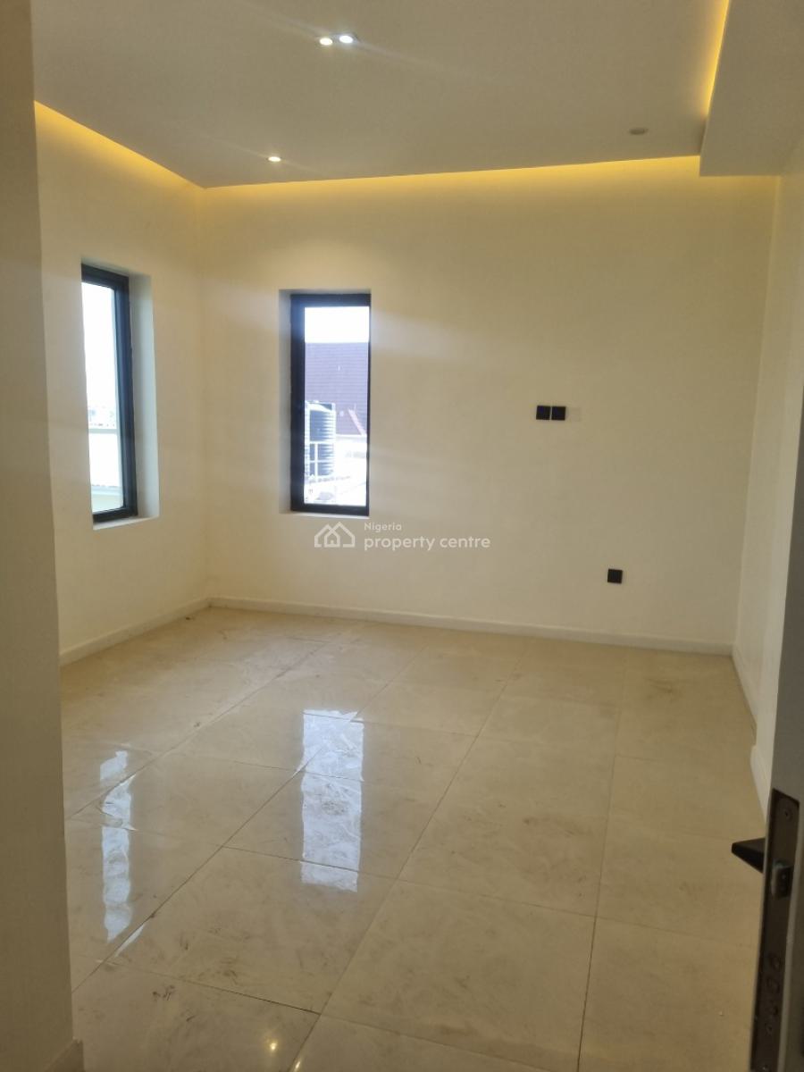 Exquisite  Smart 3bedroom Flat with a Bq, Jahi, Abuja, Flat / Apartment for Sale