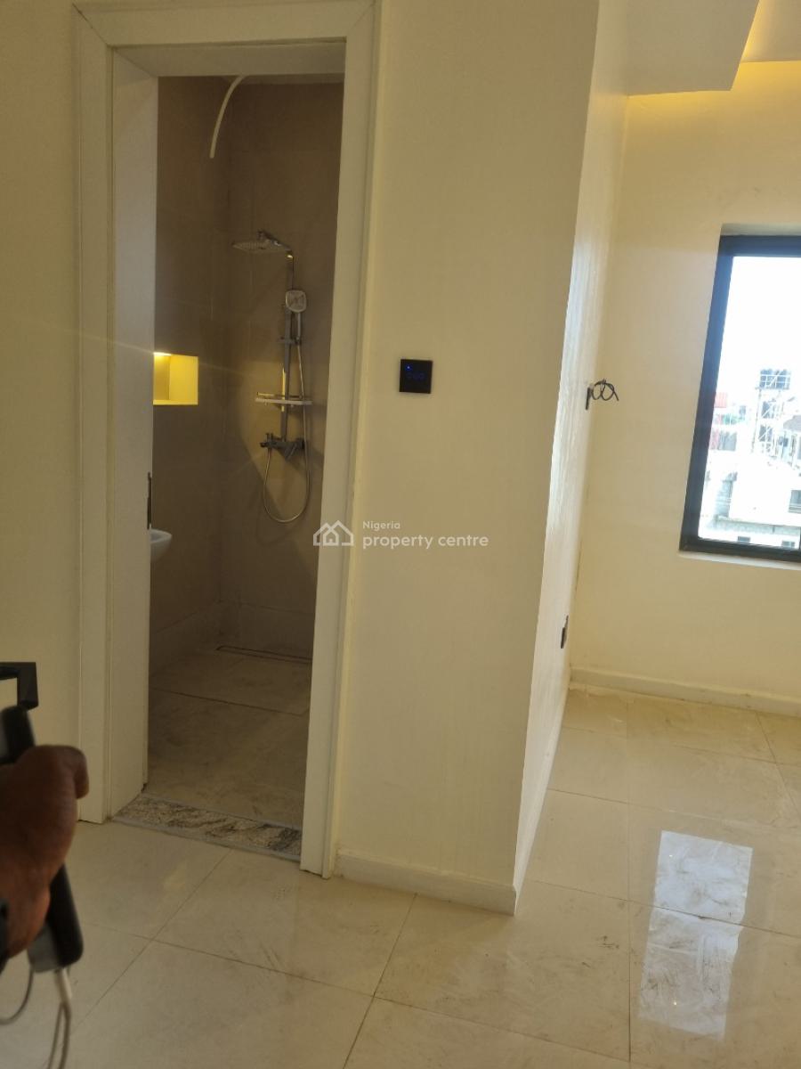 Exquisite  Smart 3bedroom Flat with a Bq, Jahi, Abuja, Flat / Apartment for Sale