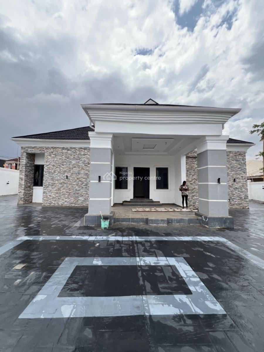 Luxury 5 Bedroom Bungalow in an Exclusive Area, Aiyegoro, Akobo, Ibadan, Oyo, Detached Bungalow for Sale