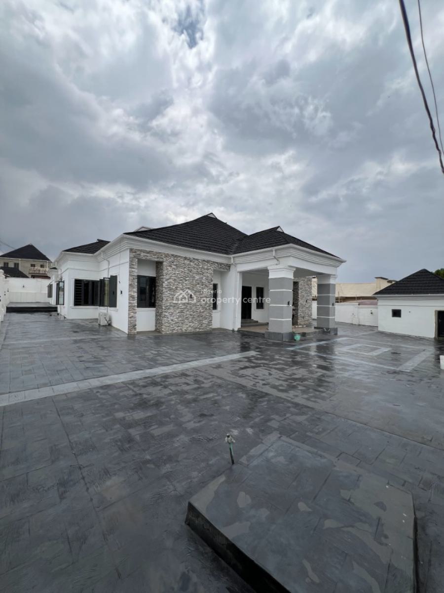 Luxury 5 Bedroom Bungalow in an Exclusive Area, Aiyegoro, Akobo, Ibadan, Oyo, Detached Bungalow for Sale
