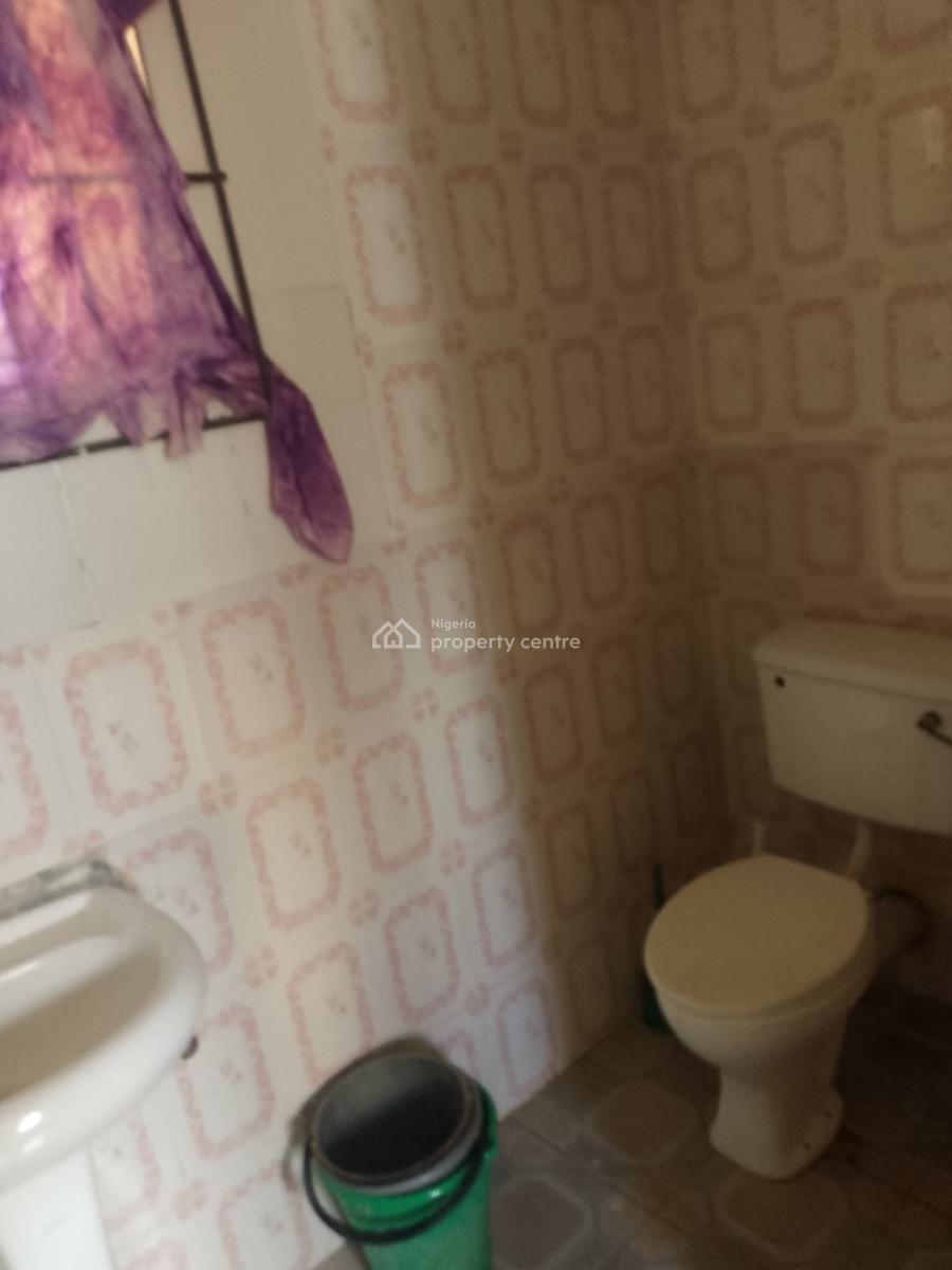 Room and Parlour, Villa Estate, Ikota, Lekki, Lagos, Detached Bungalow for Rent