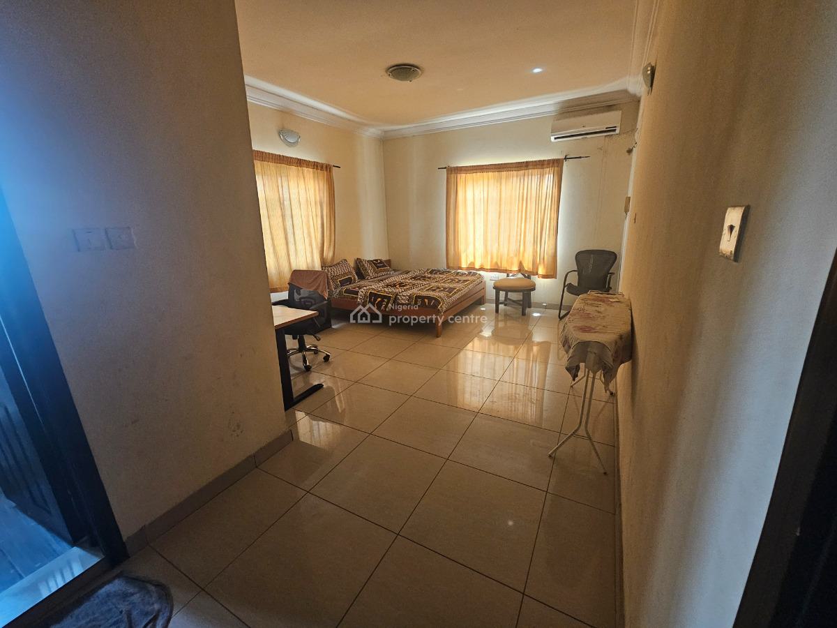 3 Bedroom Apartment, Off Admiralty Road, Lekki Phase 1, Lekki, Lagos, Flat / Apartment for Rent