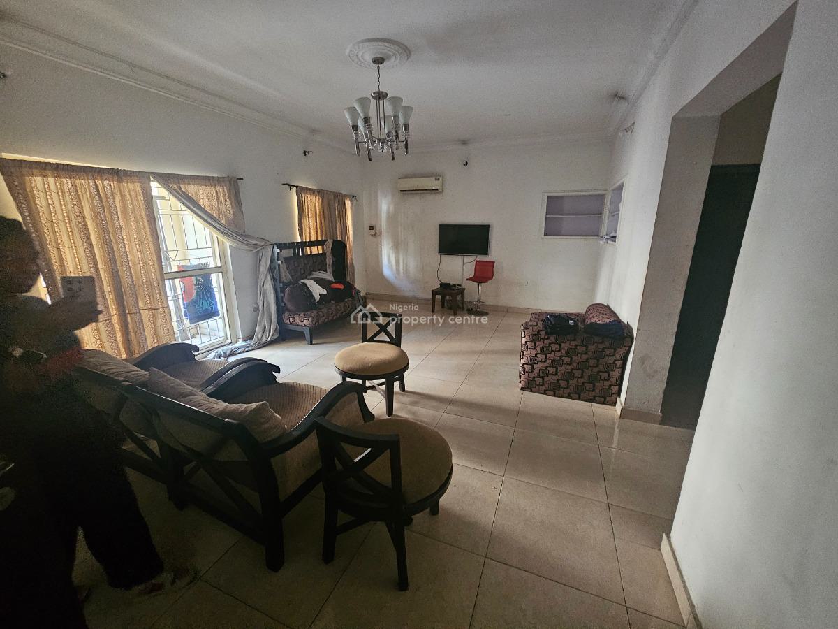 3 Bedroom Apartment, Off Admiralty Road, Lekki Phase 1, Lekki, Lagos, Flat / Apartment for Rent