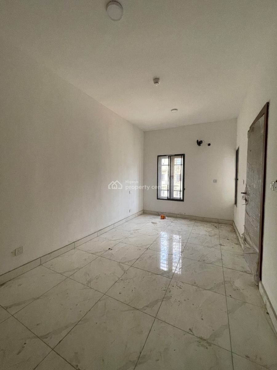 Affordable 12 Units of 2 Bedroom Apartment with Entertainment Area, Therra Annex Estate, Sangotedo, Ajah, Lagos, Block of Flats for Sale