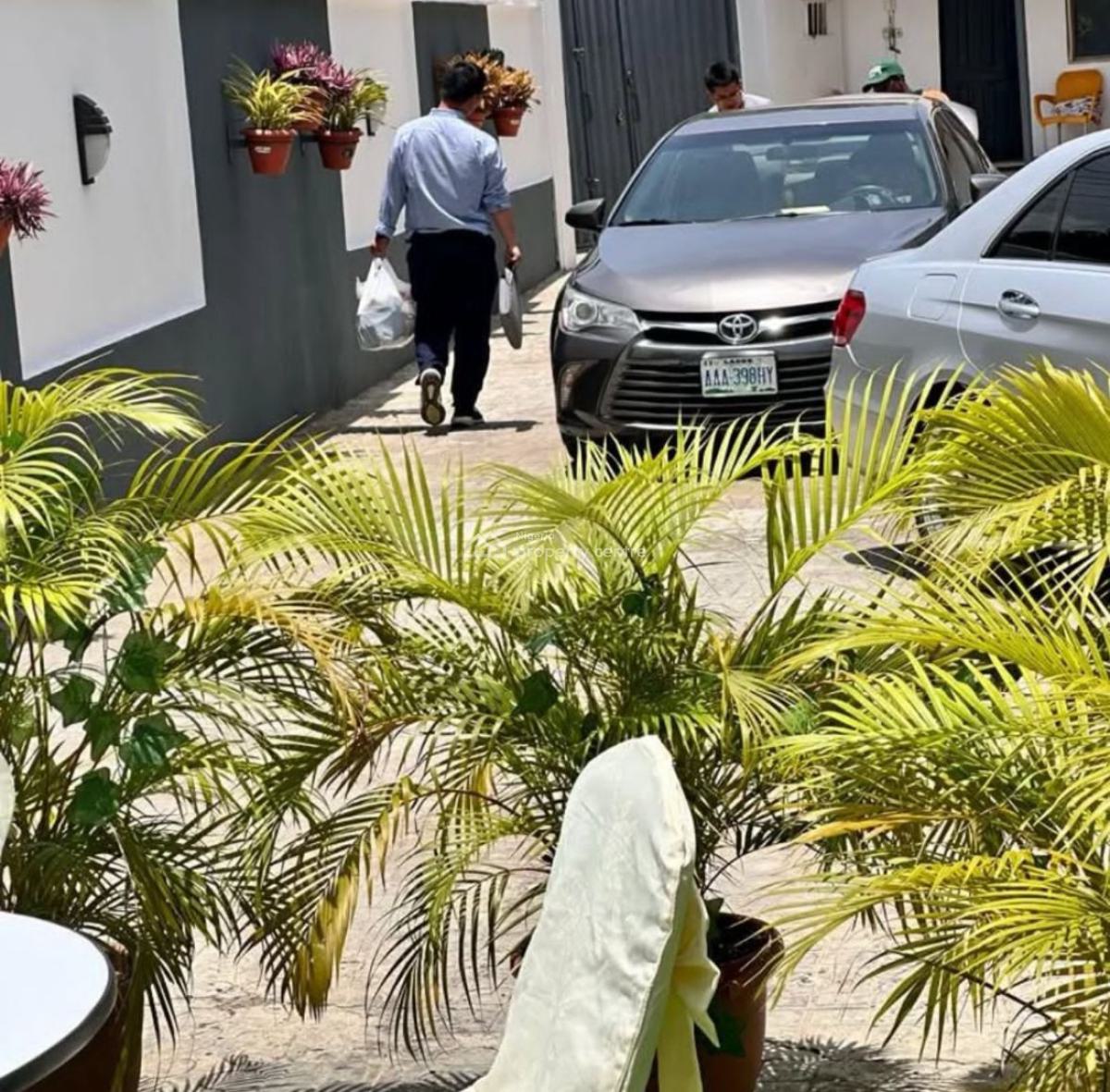 Furnished Studio Room, Phase 1, Osborne, Ikoyi, Lagos, Flat / Apartment for Rent