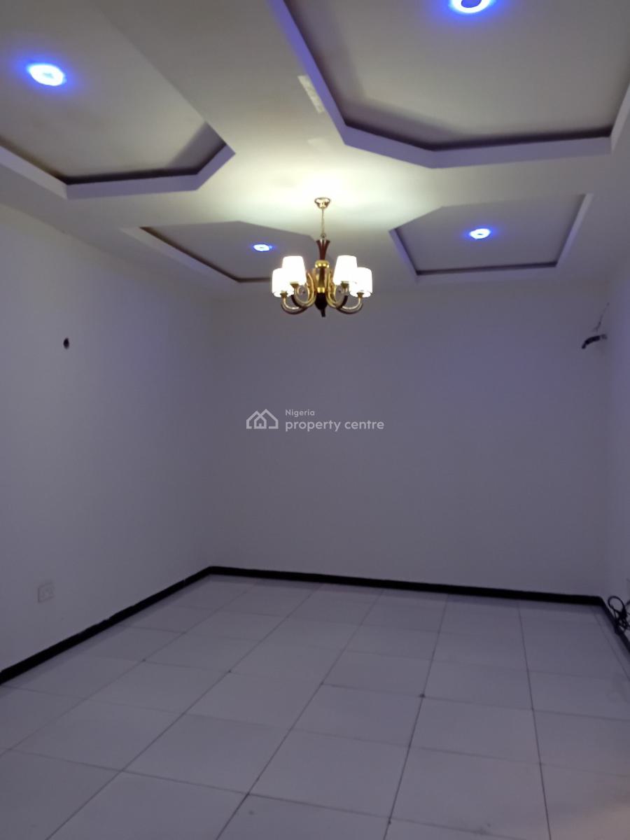 Freshly Made Single Room in a Shared Apartment Upstairs, Royal View Estate, Ikota, Lekki, Lagos, Terraced Duplex for Rent