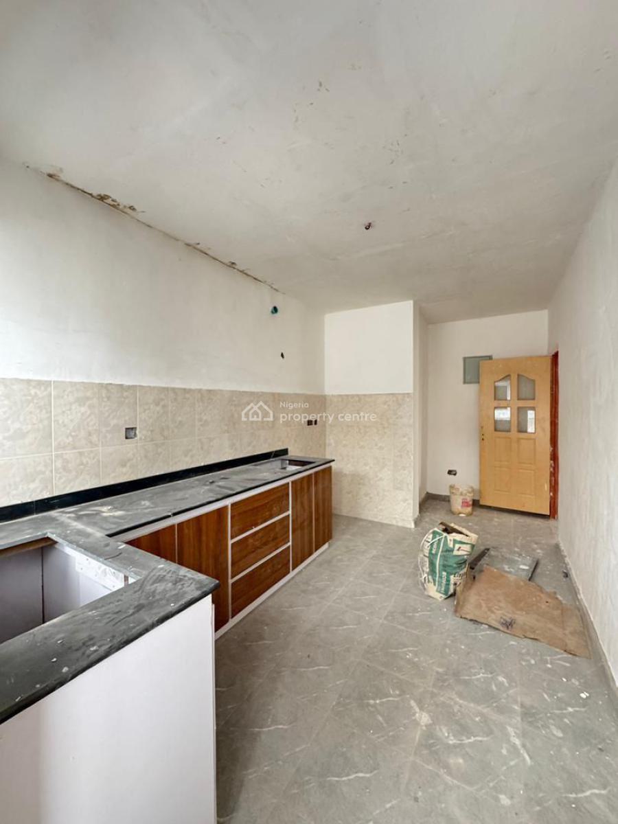 Beautifully Built 4 Bedroom Maisonette with Bq in a Secured Estate, Surulere, Lagos, Block of Flats for Sale