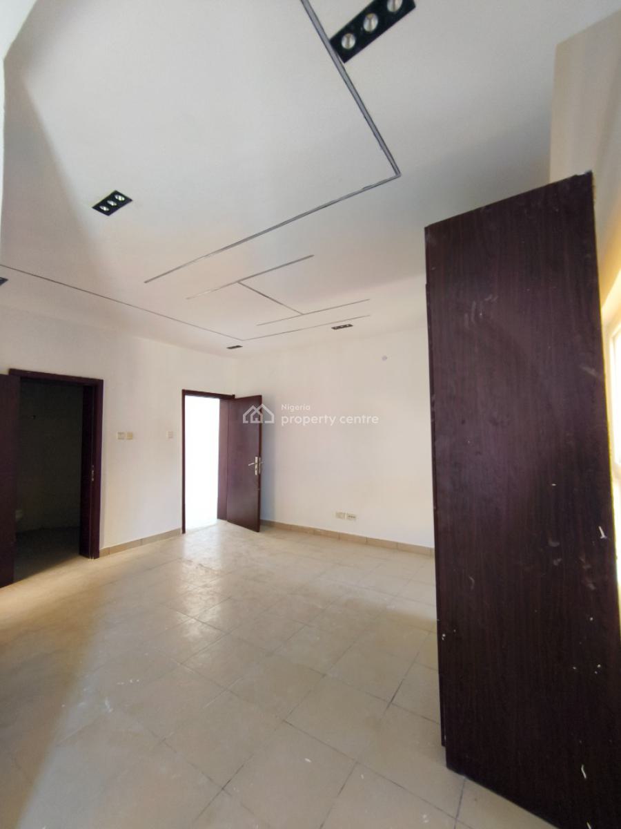 Well Remodeled 3 Bedroom Apartment with Pop, Osapa, Lekki, Lagos, Flat / Apartment for Rent
