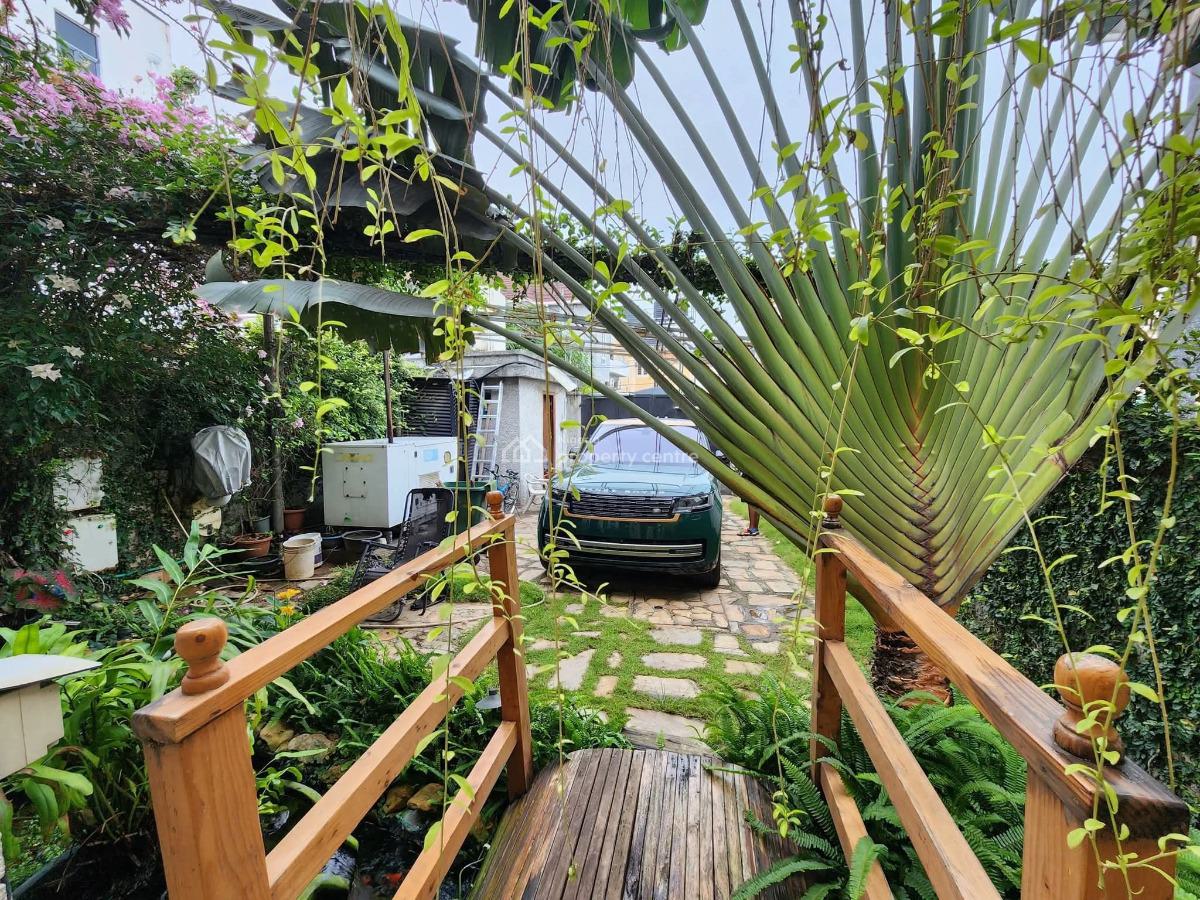 Neatly Built 4 Bedroom Detached Duplex with Bq, Osapa, Lekki, Lagos, Detached Duplex for Sale