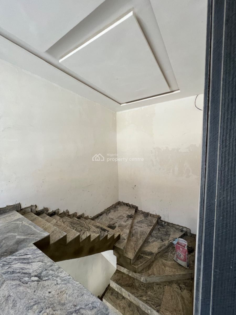 Luxury 4-bedrooms Terraced with Bqs, on Aso Drive, Maitama District, Abuja, Terraced Duplex for Sale