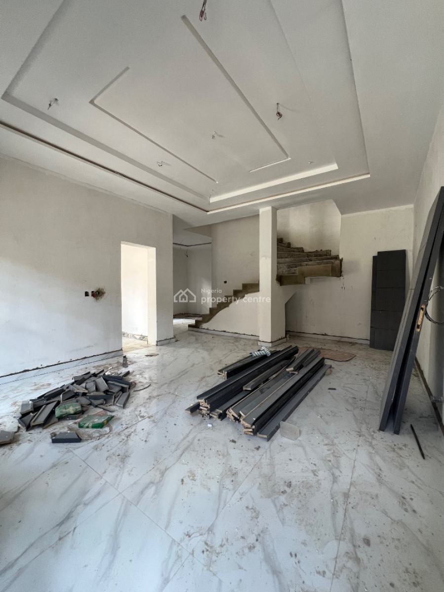 Luxury 4-bedrooms Terraced with Bqs, on Aso Drive, Maitama District, Abuja, Terraced Duplex for Sale