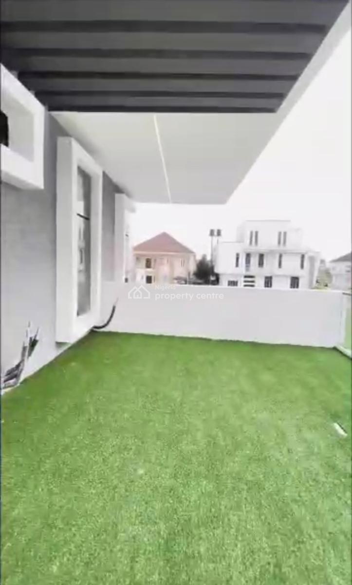 5 Bedroom Fully Detached Parking Space: 14 to 15 Cars Land Size: 603 S, Lakeview Park2 Estate. Orchid Road, Lekki, Lagos, Detached Duplex for Sale