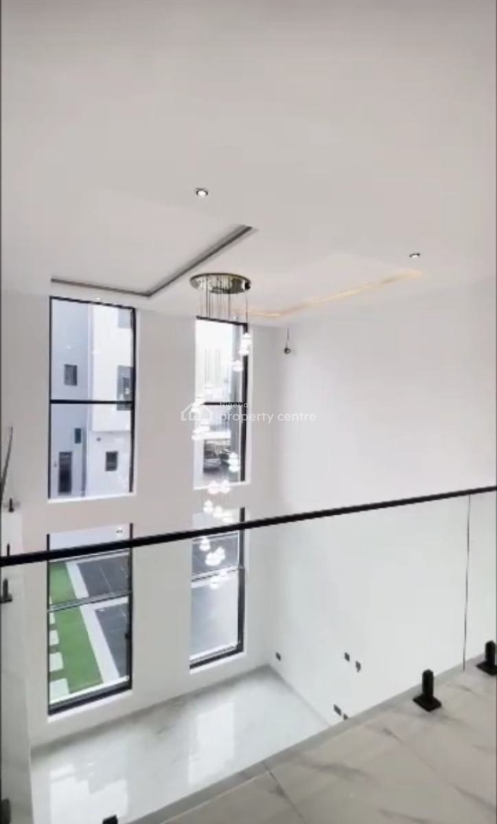 5 Bedroom Fully Detached Parking Space: 14 to 15 Cars Land Size: 603 S, Lakeview Park2 Estate. Orchid Road, Lekki, Lagos, Detached Duplex for Sale