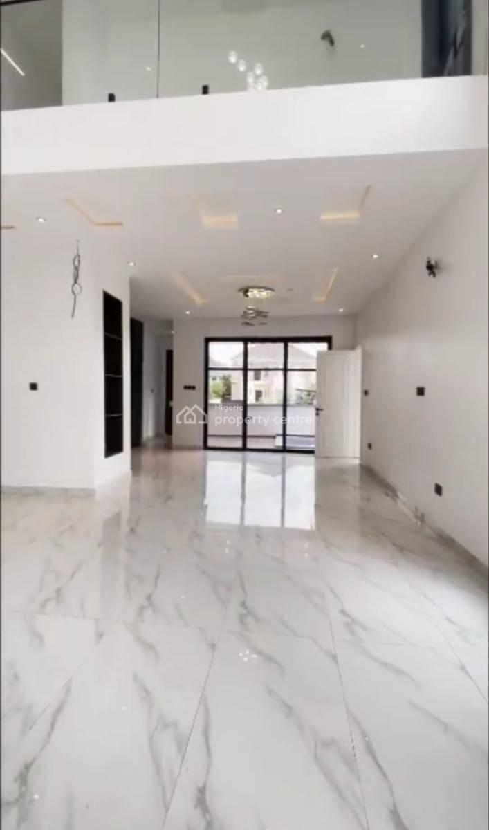 5 Bedroom Fully Detached Parking Space: 14 to 15 Cars Land Size: 603 S, Lakeview Park2 Estate. Orchid Road, Lekki, Lagos, Detached Duplex for Sale