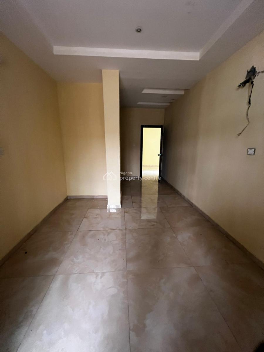 One Bedroom Apartment, Lekki Phase 1, Lekki, Lagos, Mini Flat (room and Parlour) for Rent
