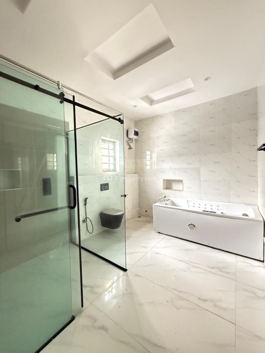 Aesthetically Pleasing 5 Bedroom Duplex with a Rooftop and Bq, Osapa, Lekki, Lagos, House for Sale