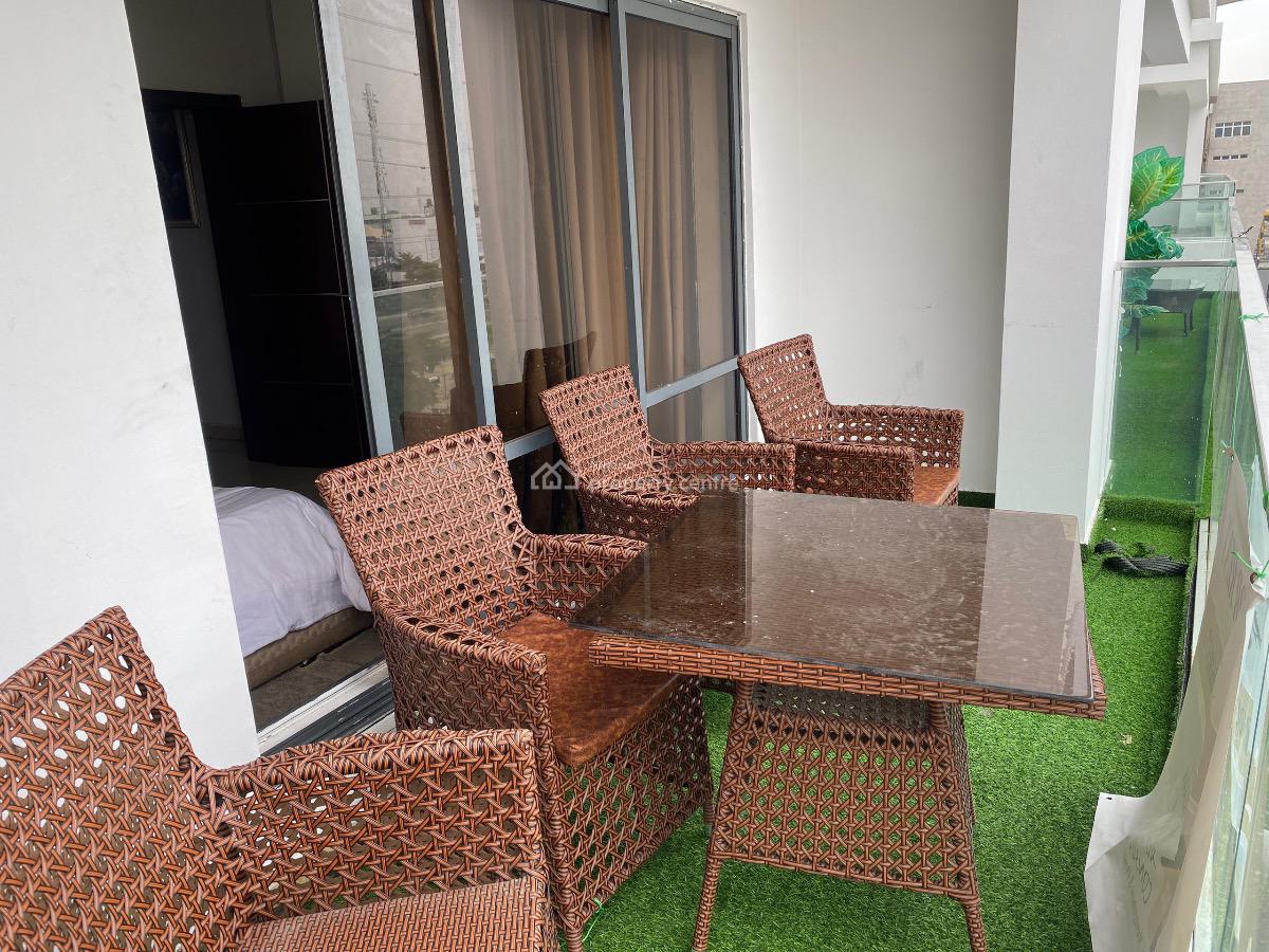 Fully Furnished 2 Bedroom Penthouse, Lekki Phase 1, Lekki, Lagos, Flat / Apartment for Rent