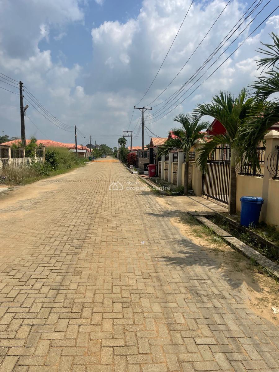 Spacious 3 Bedroom Bungalow, Sweet Sensation Mfm, Magboro, Ogun, Detached Bungalow for Sale