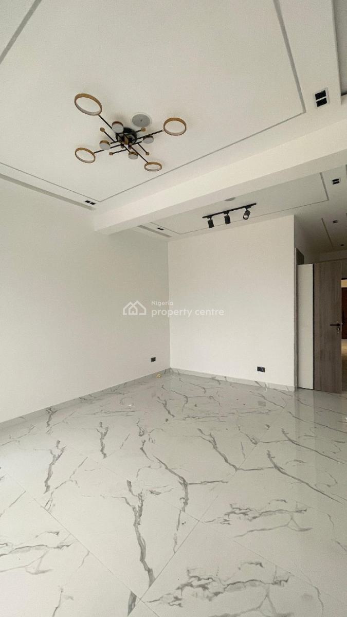 Affordable 2 Bedroom Serviced Home, Lekki Phase 1, Lekki, Lagos, Flat / Apartment for Sale