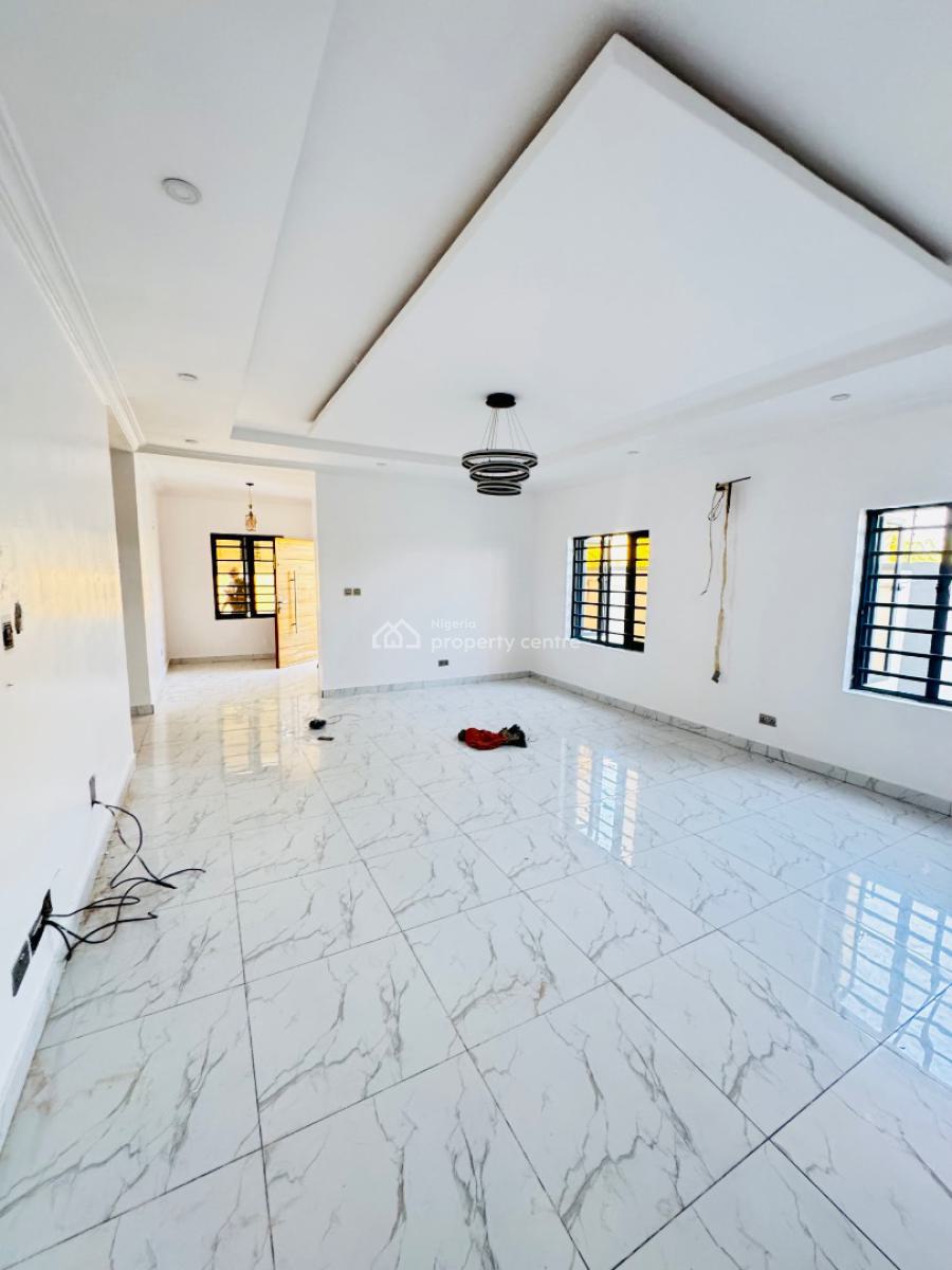 Massive, Spacious 4 Bedroom Semi Detached Duplex, Chevron, Lekki, Lagos, Detached Duplex for Rent