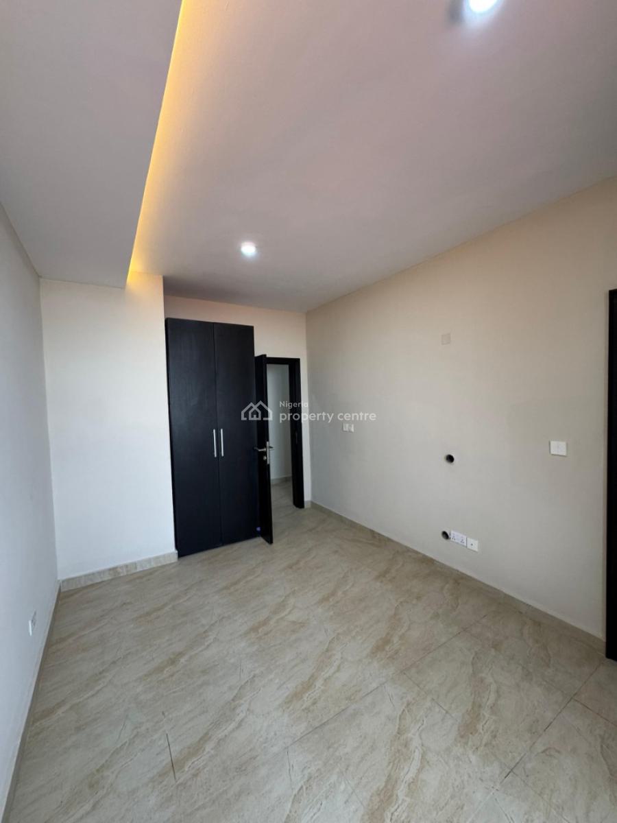 Brand New 3 Bedroom Apartment, Lekki Phase 1, Lekki, Lagos, Flat / Apartment for Rent