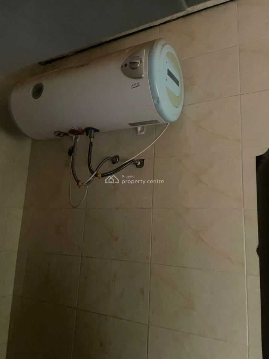 3 Bedroom Bungalow, Pyakasa Airport Road, Pyakasa, Lugbe District, Abuja, Detached Bungalow for Sale