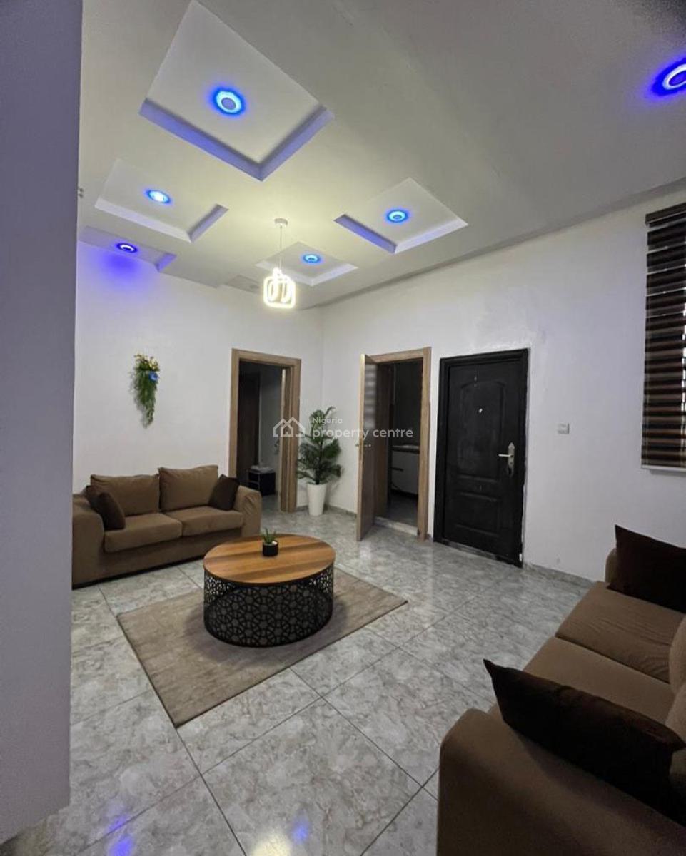 Furnished 2 Bedroom Penthouse, Lekki Phase 2, Lekki, Lagos, Flat / Apartment for Sale