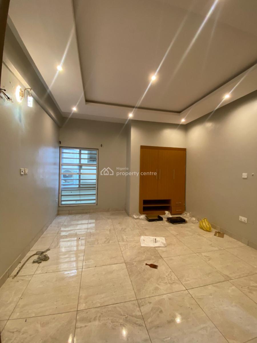 Lovely 2 Bedroom Apartment in a Secured Estate, Agungi, Lekki, Lagos, Agungi, Lekki, Lagos, Flat / Apartment for Rent