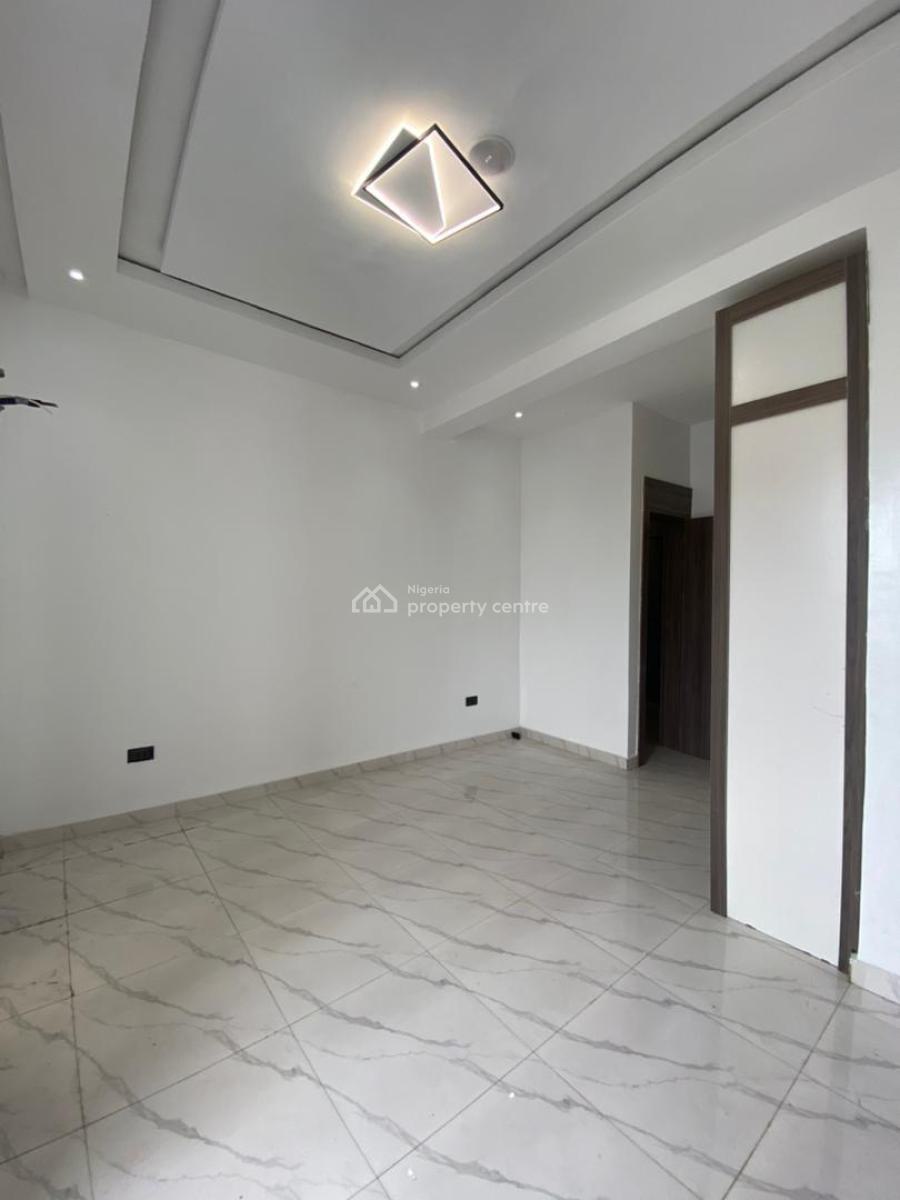3 Bedroom Apartment, Lekki Phase 1, Lekki, Lagos, Flat / Apartment for Sale