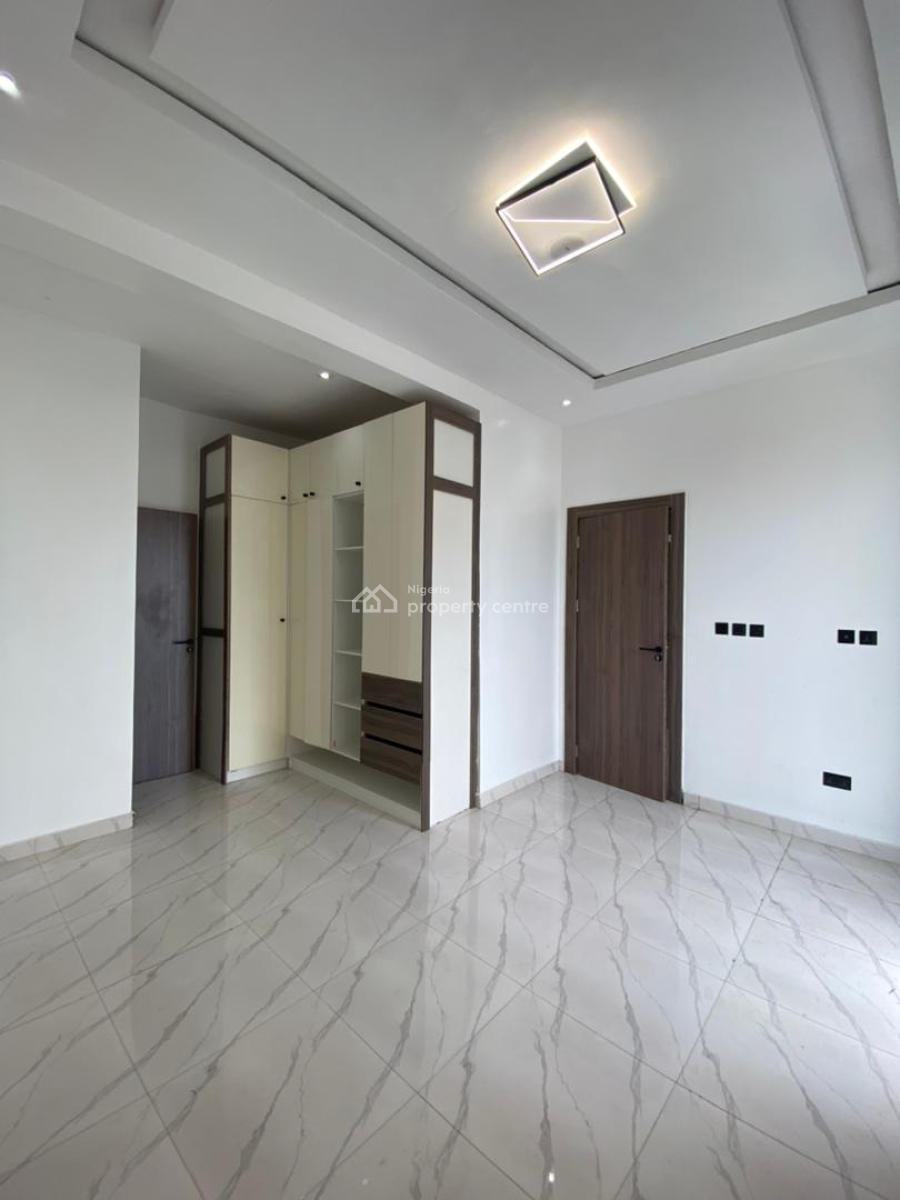 3 Bedroom Apartment, Lekki Phase 1, Lekki, Lagos, Flat / Apartment for Sale