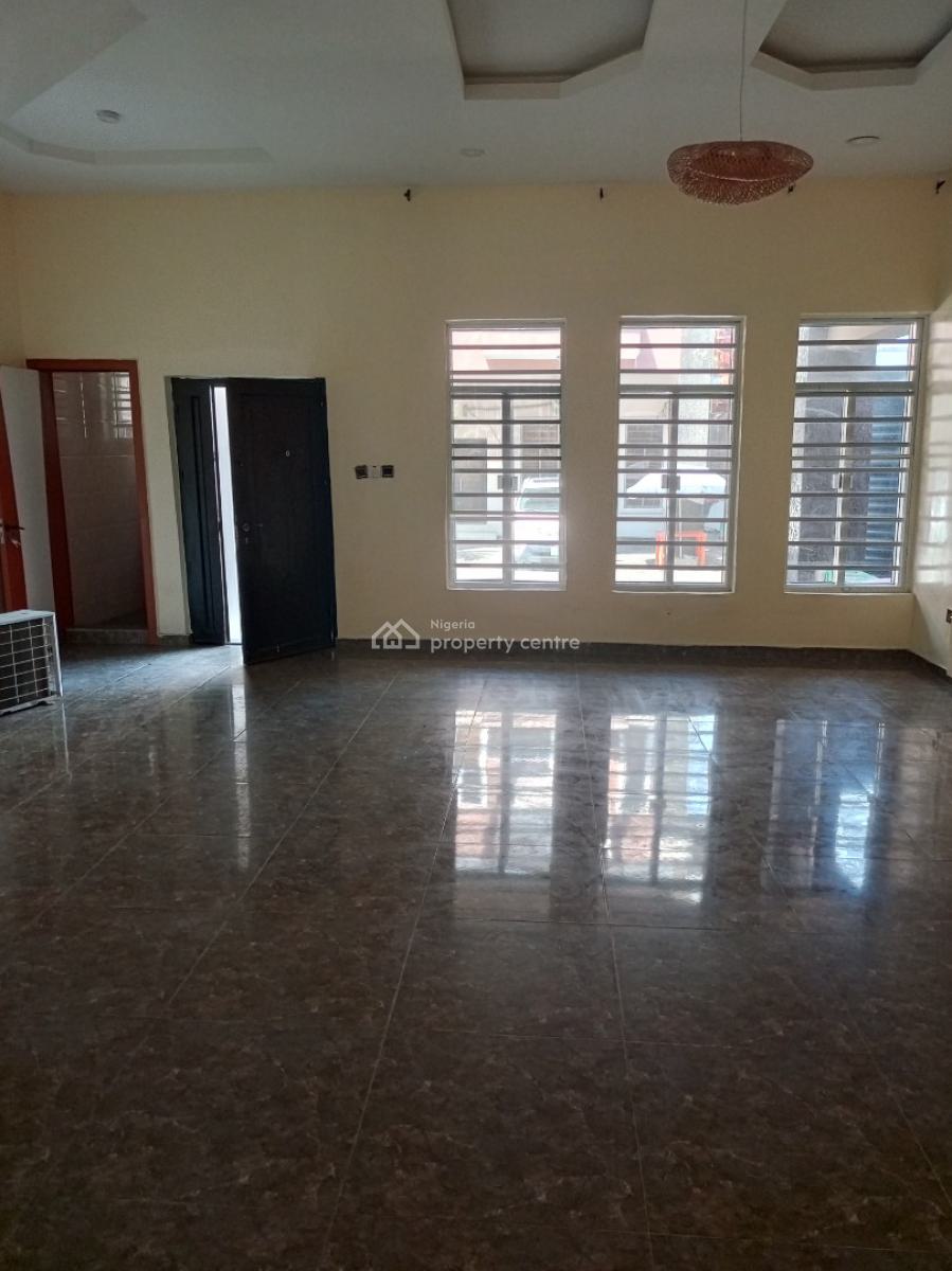 Pay N Move 4bedroom Terrace Secured Estate, Chevron, Lekki, Lagos, Terraced Duplex for Rent