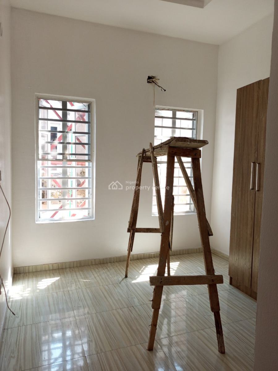 Pay N Move 4bedroom Terrace Secured Estate, Chevron, Lekki, Lagos, Terraced Duplex for Rent