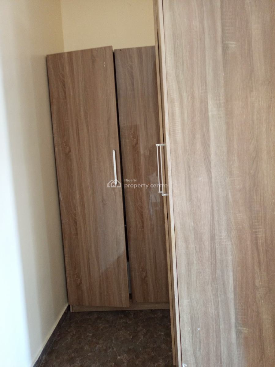 Pay N Move 4bedroom Terrace Secured Estate, Chevron, Lekki, Lagos, Terraced Duplex for Rent